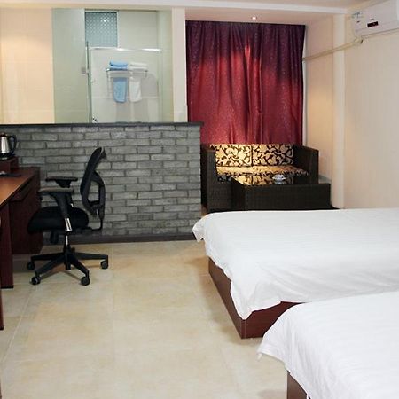 Starway Porcelain Hotel Jingdezhen Ruang foto
